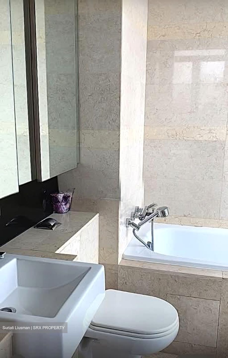 The Centrio (D12), Apartment #573208661